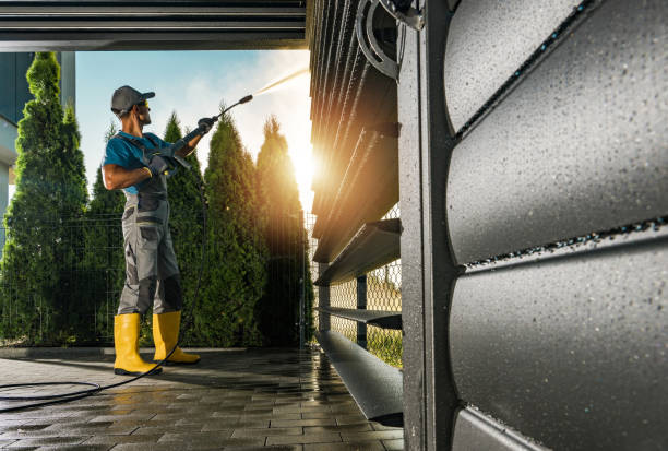 Animal Enclosure Cleaning in Ponderay, ID